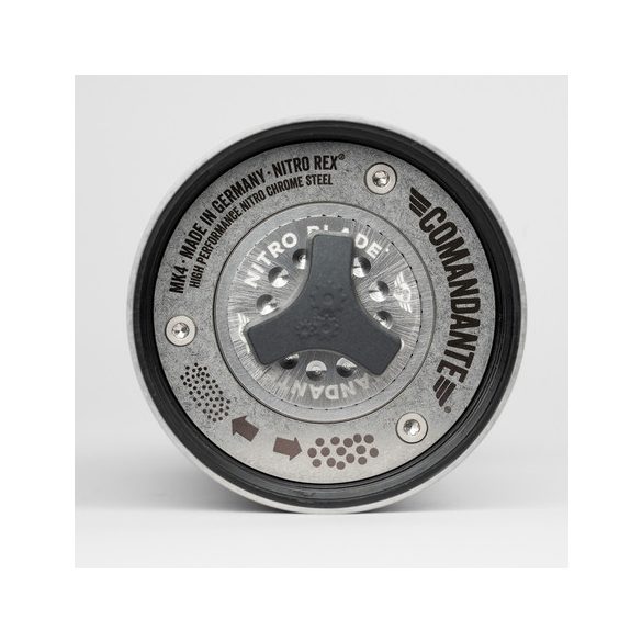 Comandante - C40 MK4 Lab Series Nitro Blade