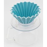 Origami plastic drip holder 